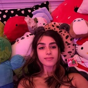 Meet your Posher, Eva